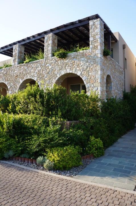 Außenansicht The Westin Resort Costa Navarino