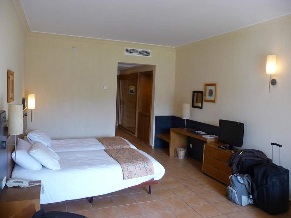 Unser erstes Zimmer Iberostar Waves Founty Beach