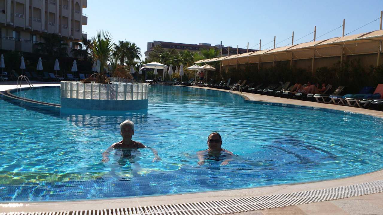 Actionpool Calimera Hane Garden