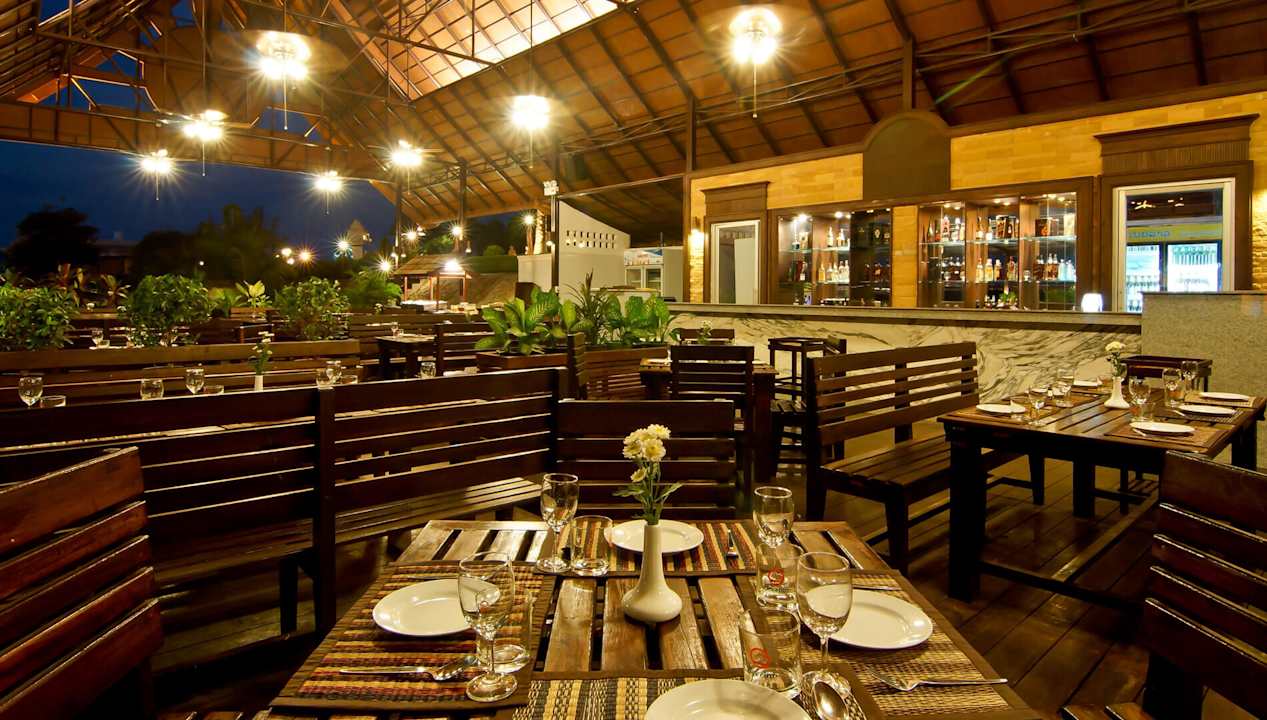 Gastro Champasak Grand Hotel