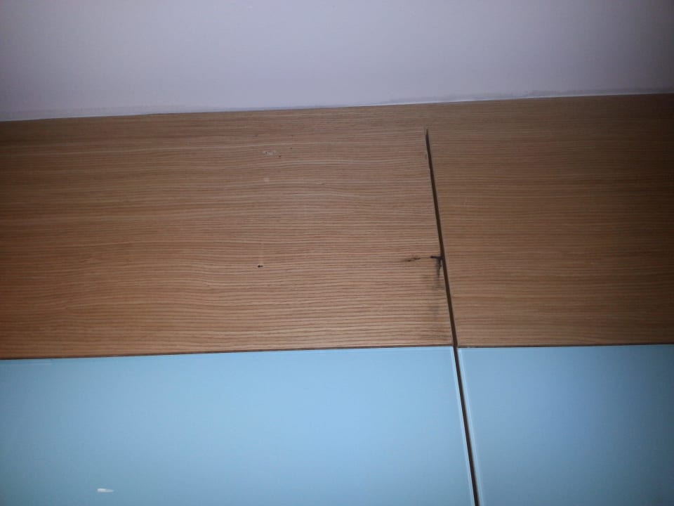 Dirty furniture Sol Cosmopolitan Rhodes