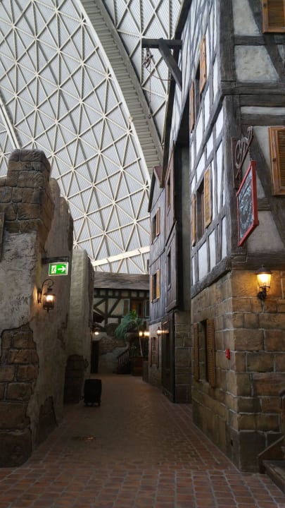 Royal Harbour Tropical Islands Resort