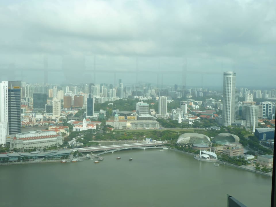 Widok z siłowni Marina Bay Sands
