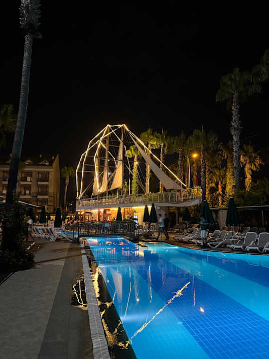 Gastro Can Garden Resort