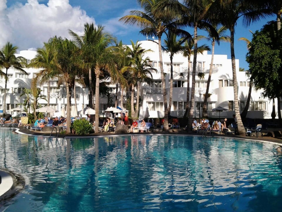 Pool Hipotels La Geria