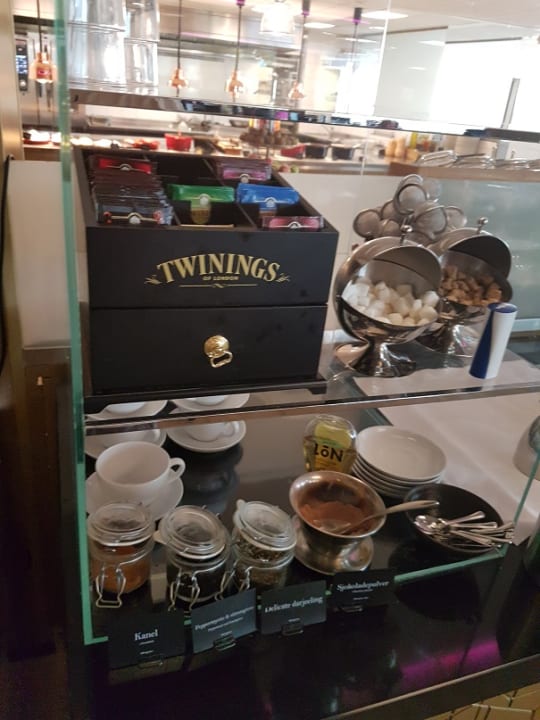 Gastro Thon Hotel Vika Atrium