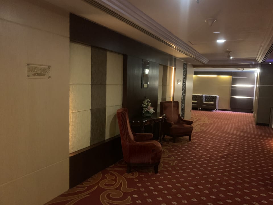 Lobby Hotel Puteri Pan Pacific Johor Bharu