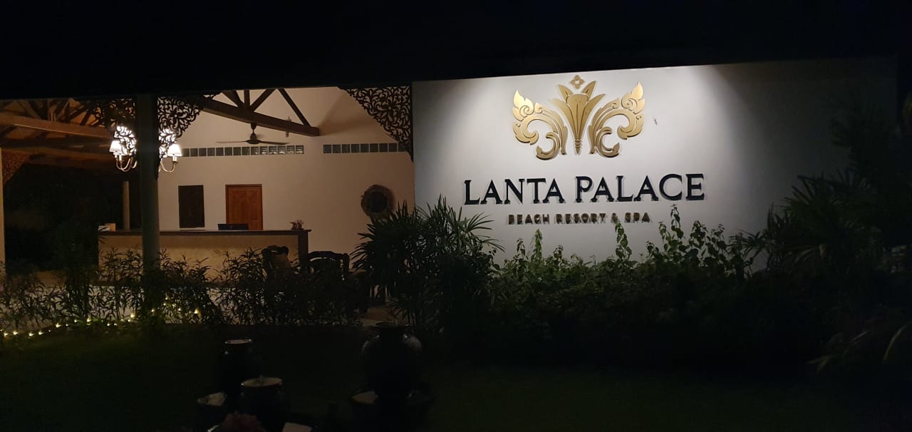 Lobby Lanta Palace Beach Resort & Spa