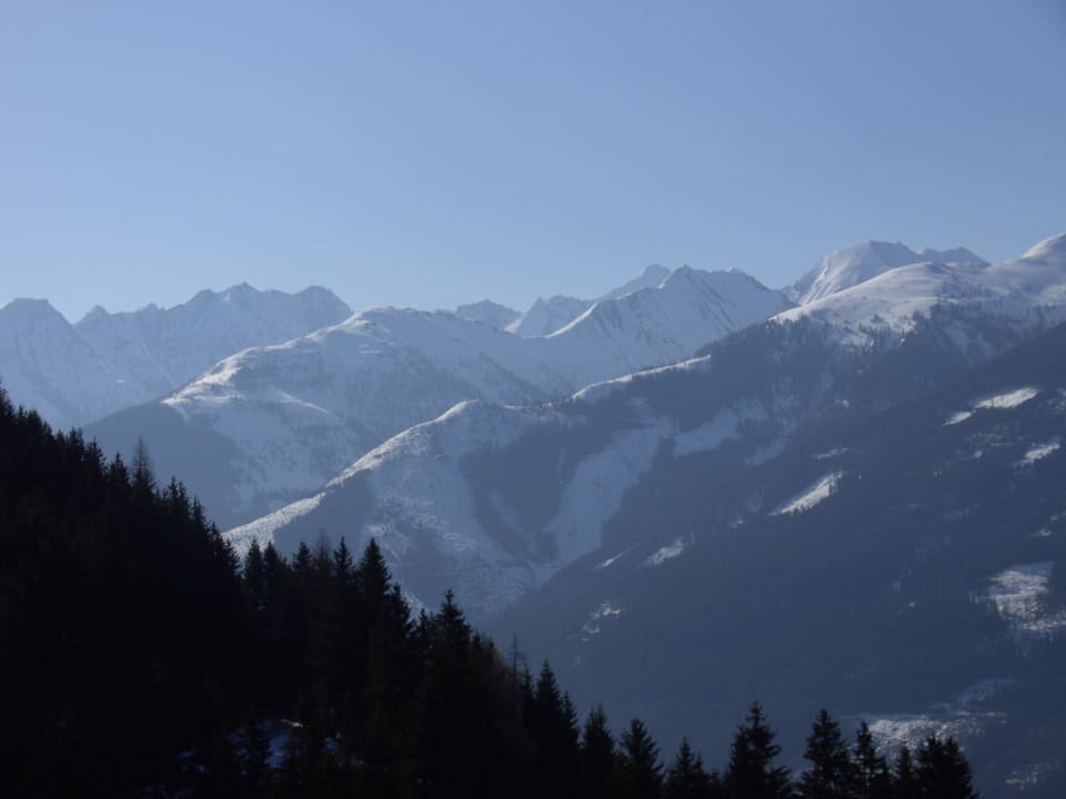 Aussicht in die Hohen Tauern Pfaffenreitherhof