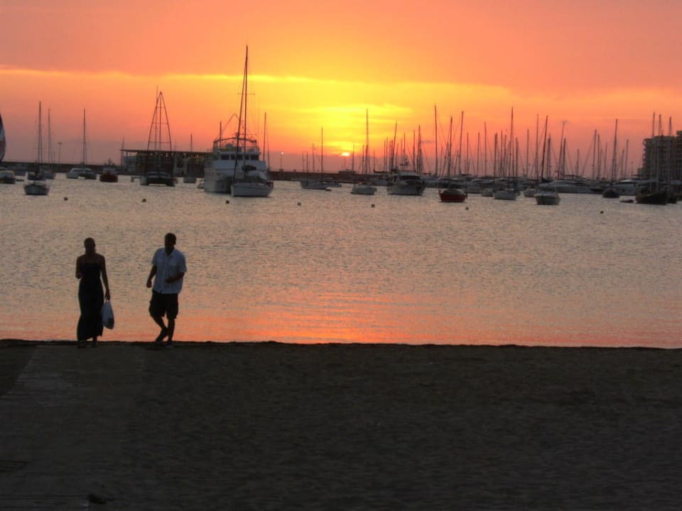 Sonnenuntergang Hotel Osiris