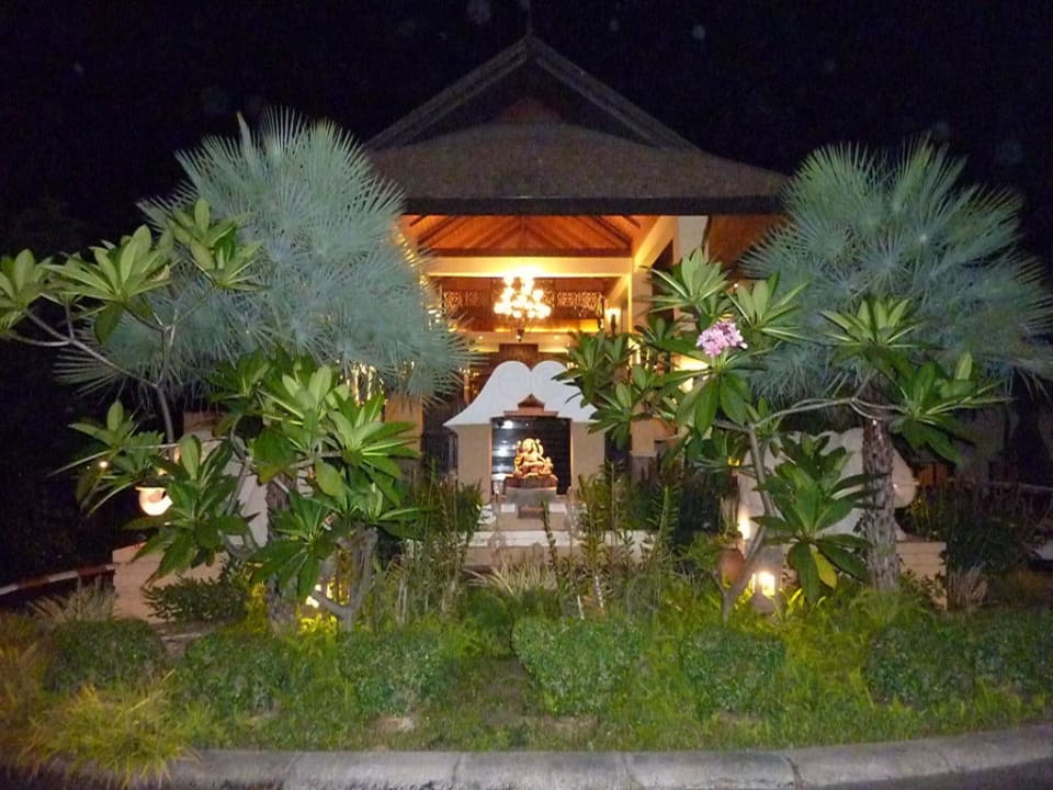 Ankunft The Fair House Beach Resort