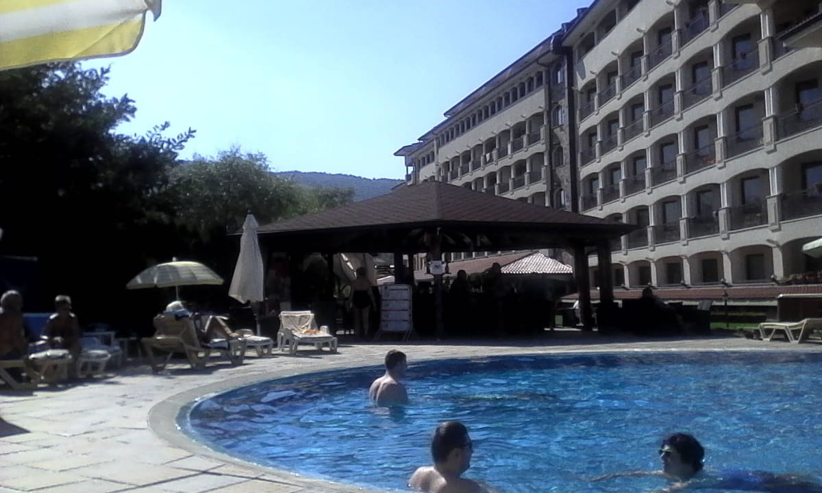 Poolbar Hotel Cazablanka / Casablanca