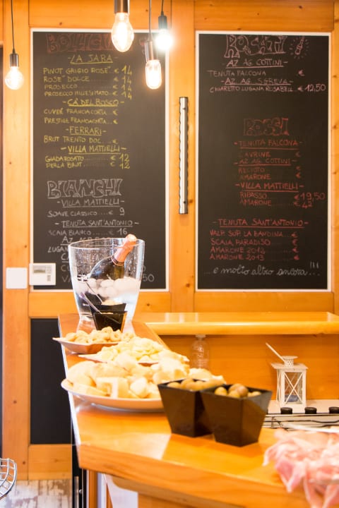 Gastro Villa Boninsegna - Wine Enoteca Verdi -