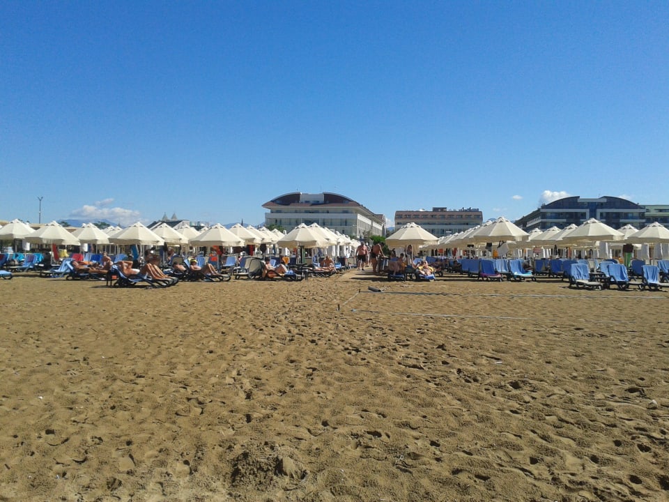 Blick vom Meer auf´s Hotel Sentido Trendy Verbena Beach