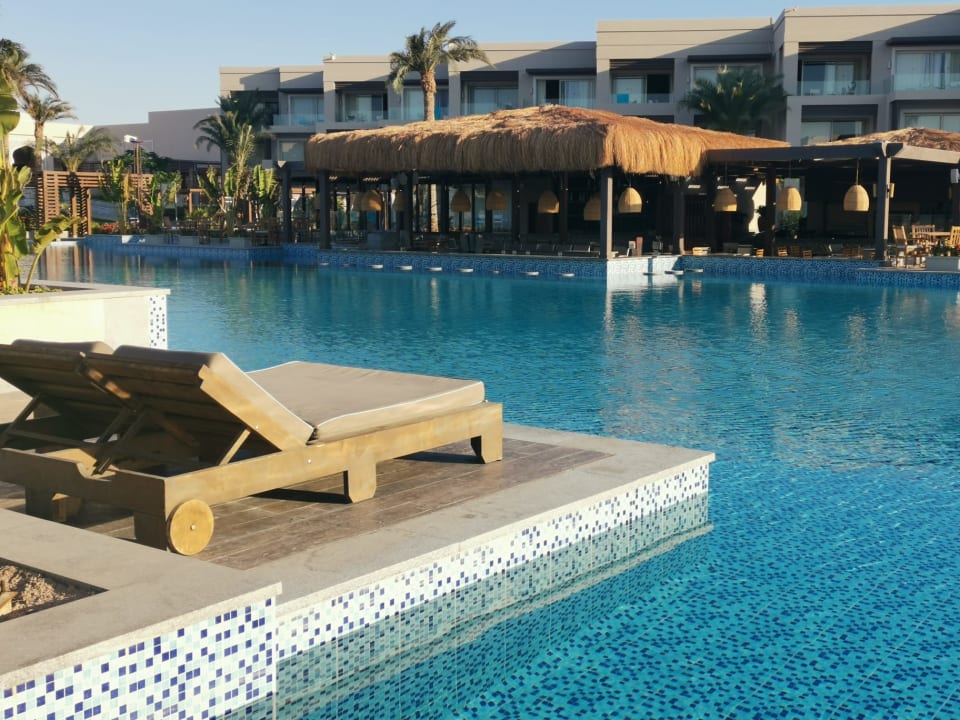 Pool Steigenberger Resort Ras Soma