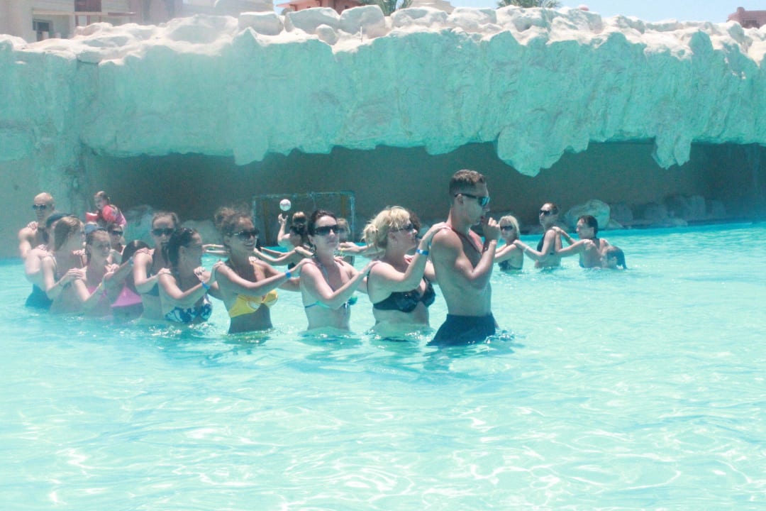 Водная аэробика Serenity Alpha Beach