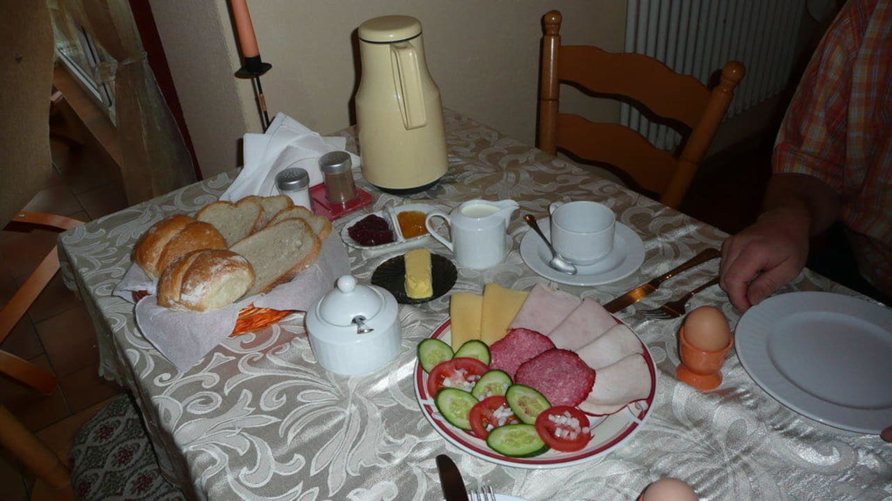 Frühstück Center Hotel Bronkow