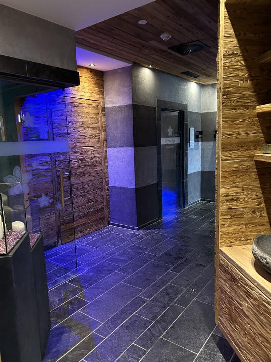 Sport & Freizeit Hotel Berghof Crystal SPA & Sports Hintertux
