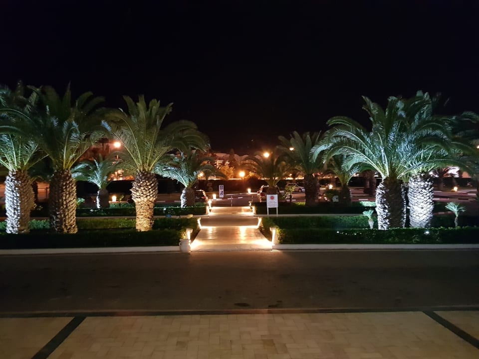 Außenansicht Iberostar Waves Averroes