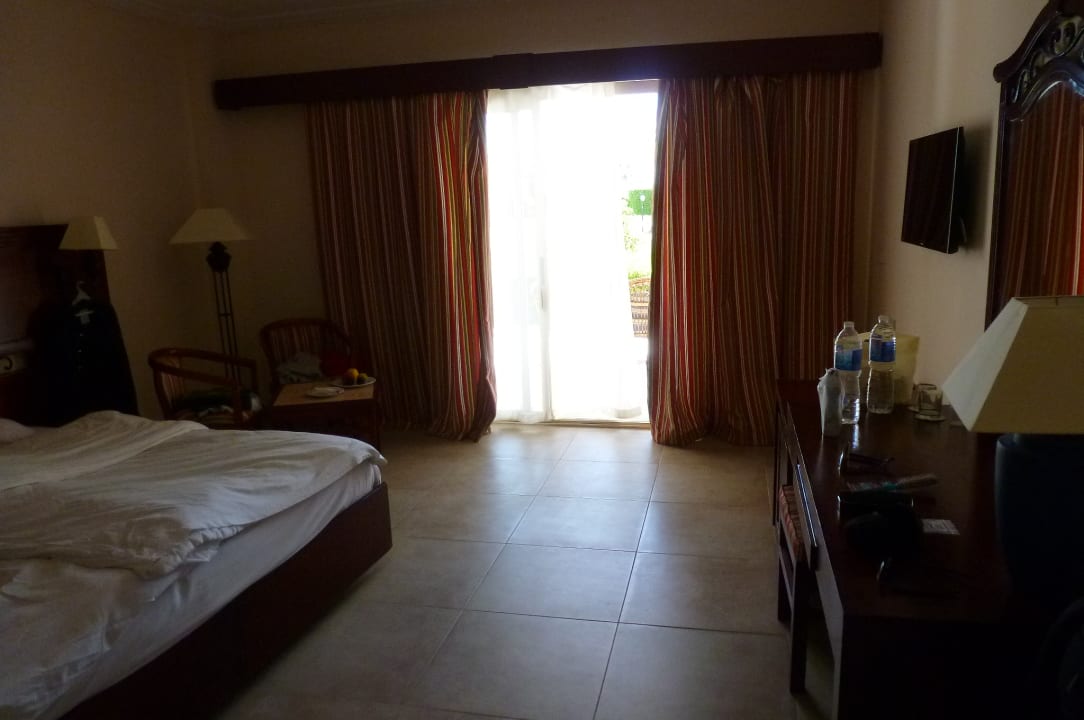 Zimmer Brayka Bay Resort