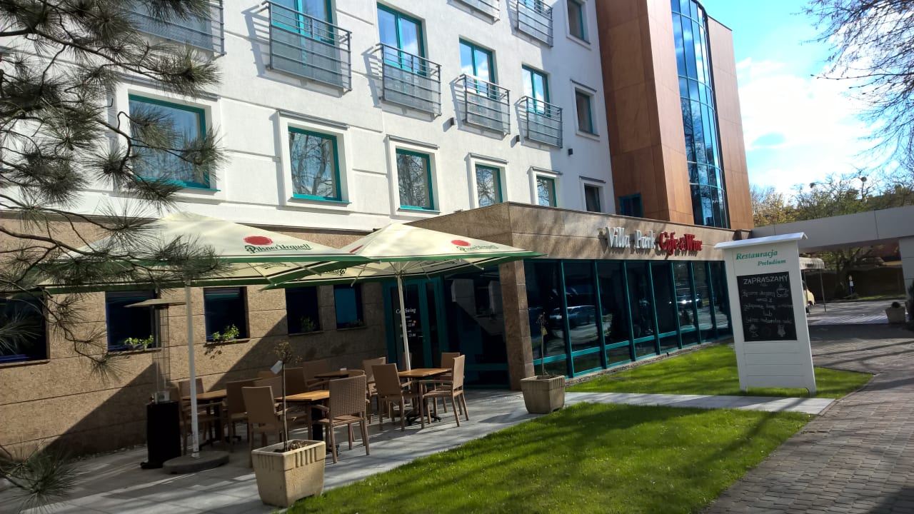 Außenansicht Villa Park Med. & SPA