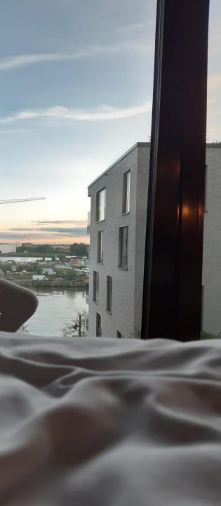 Ausblick JUFA Hotel Hamburg HafenCity