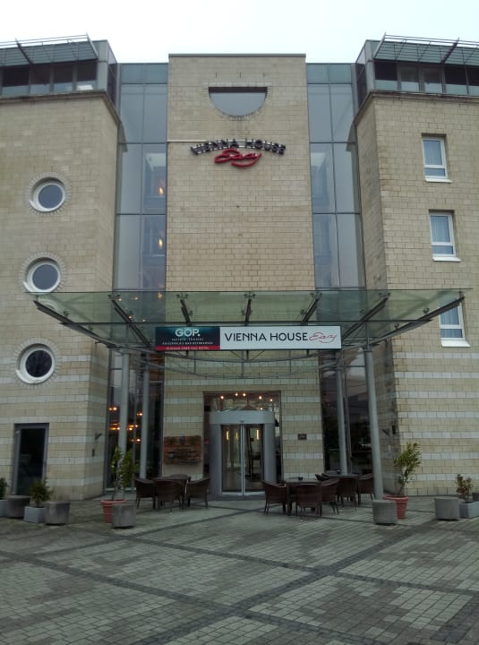 Außenansicht Vienna House Easy Bad Oeynhausen