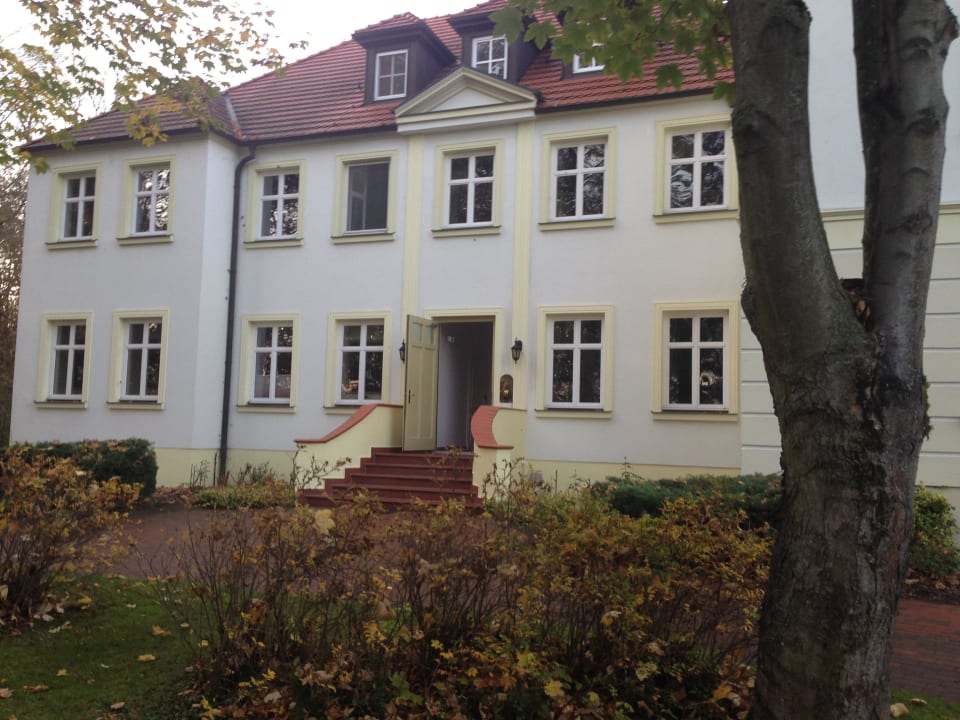 Gutshaus Seeschloss Schorssow