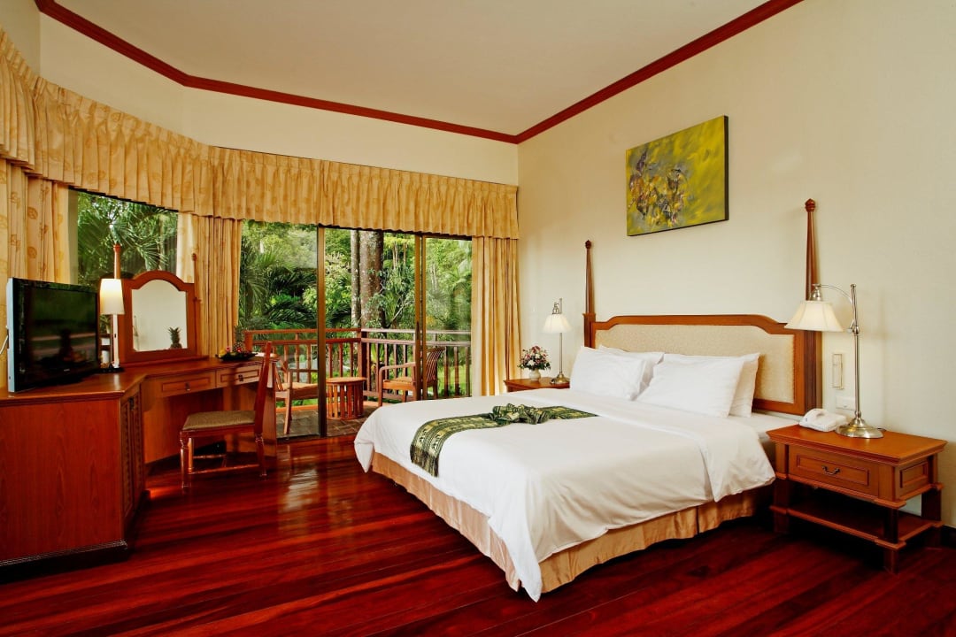 Superior Seaview Khao Lak Bayfront Resort