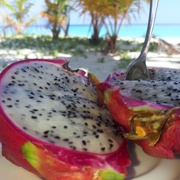 Strand Adaaran Select Meedhupparu Island Resort - Premium All Inclusive