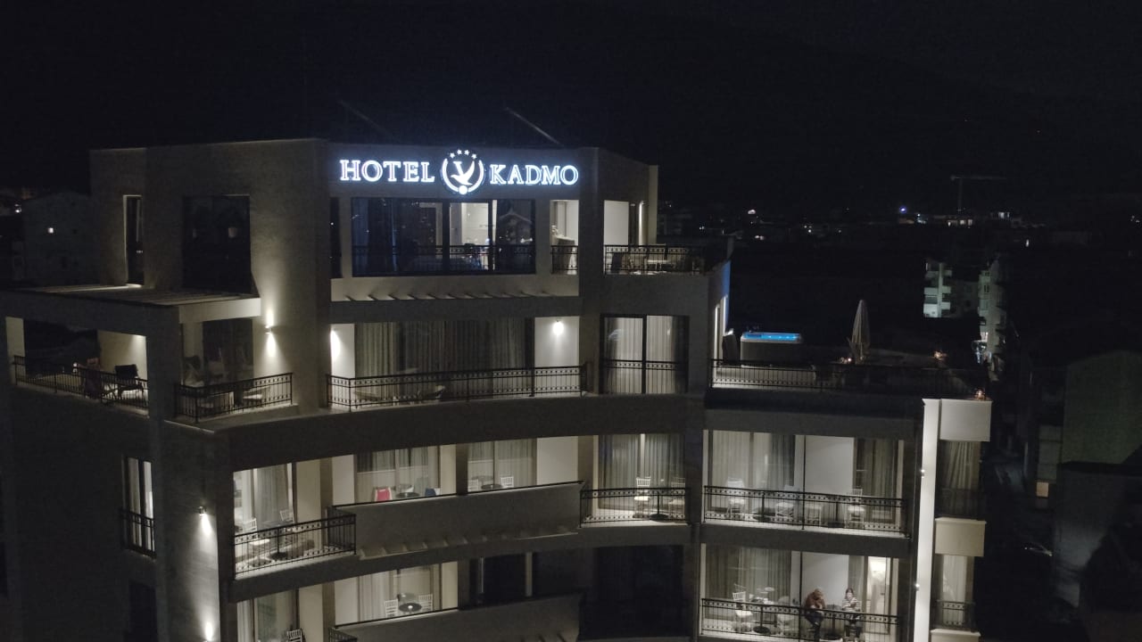 Außenansicht Hotel Kadmo