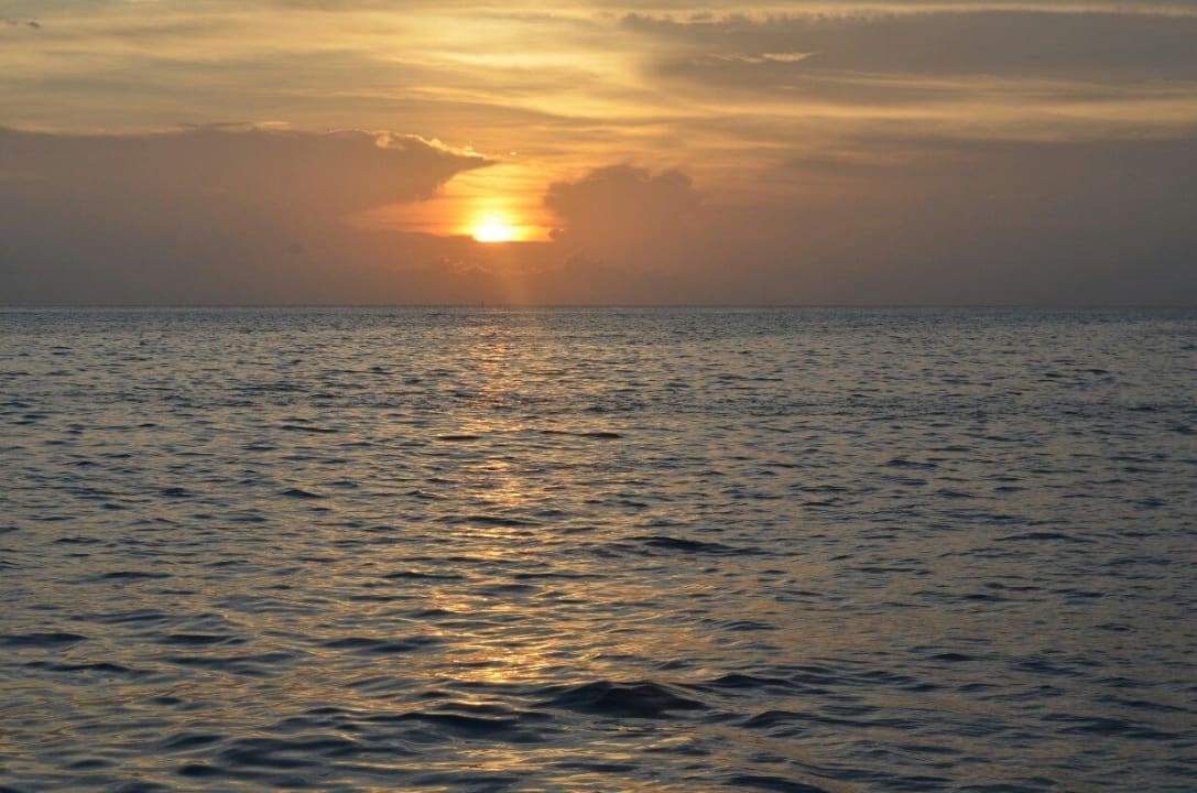 Sunset Cruise Meeru Maldives Resort Island