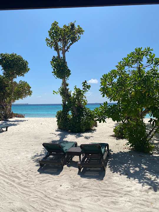 Strand Kuredu Island Resort & Spa