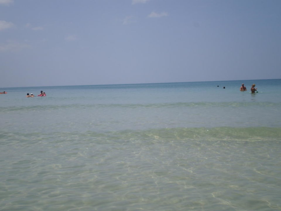 Glasklares Wasser The Fair House Beach Resort