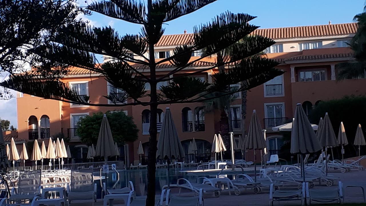 Außenansicht Grupotel Macarella Suites and Spa