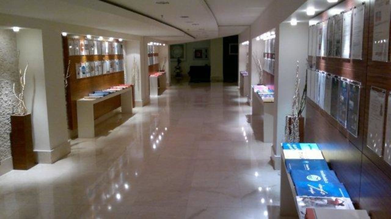 Informacje biur podróży - górny hall główny Voyage Belek Golf & Spa