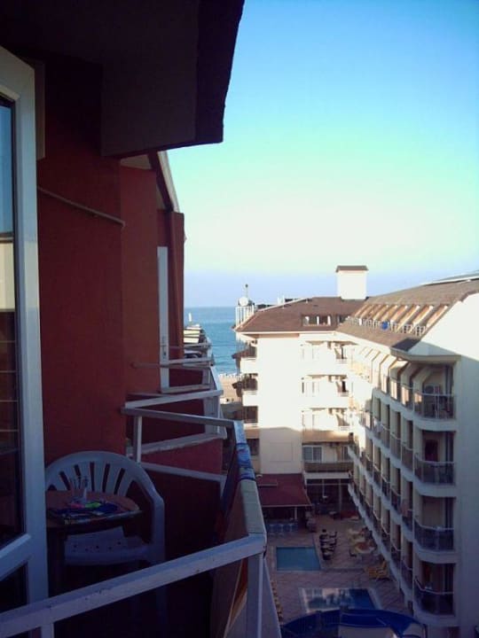 Blick aus dem Zimmer Richtung Meer Hotel Kahya