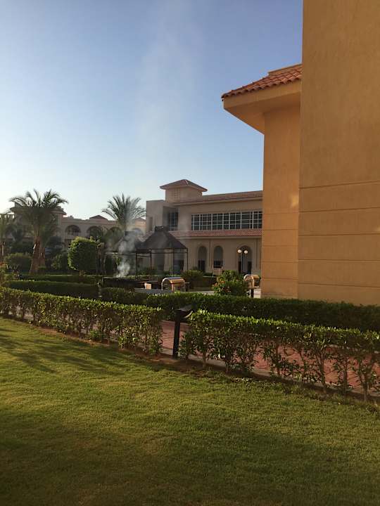 Gartenanlage Serenity Alma Heights