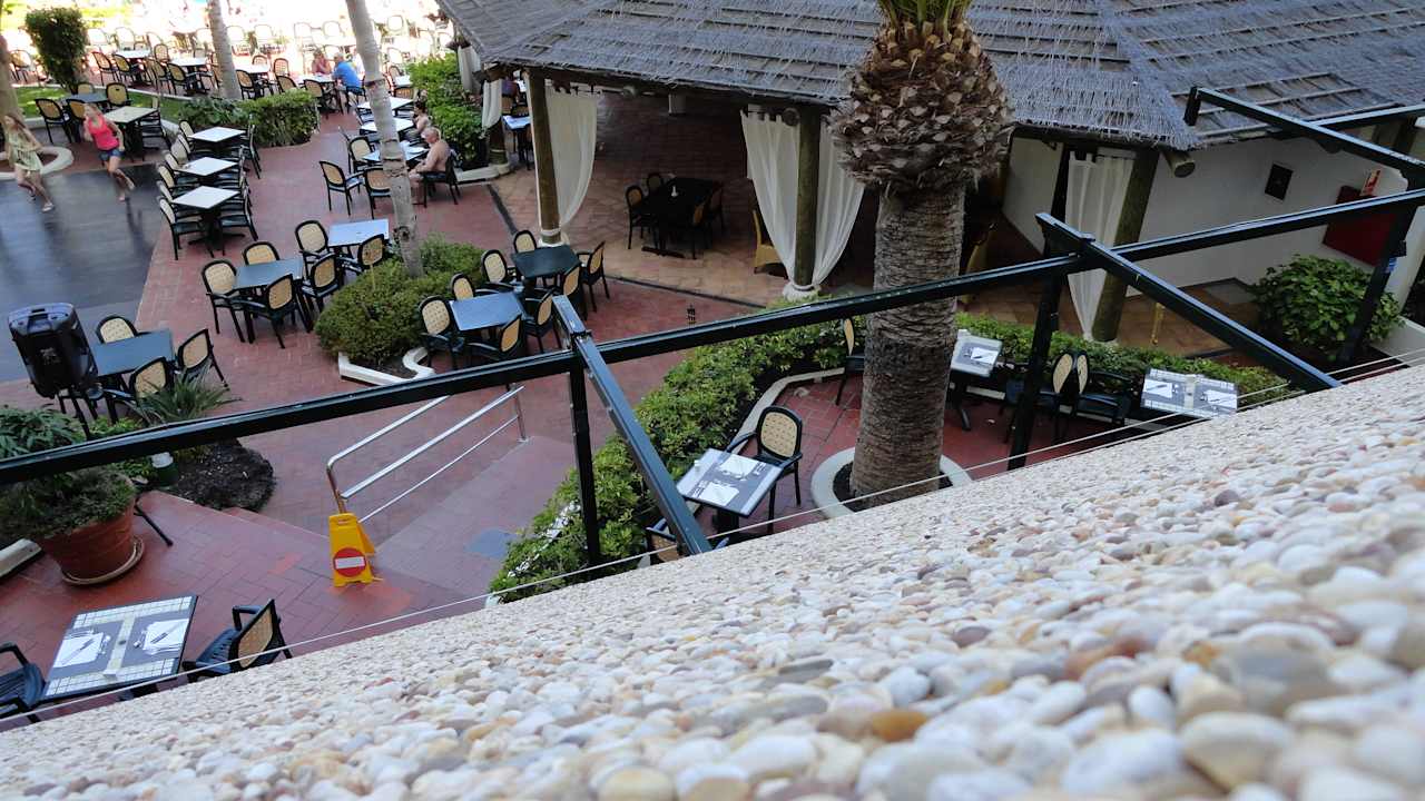 Hôtel H10 Las Palmeras - Le Bar de Piscine H10 Las Palmeras