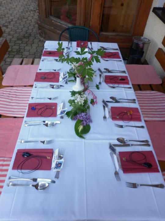 Die Tafel verspricht ein gutes Essen! Almhotel Lindbichler