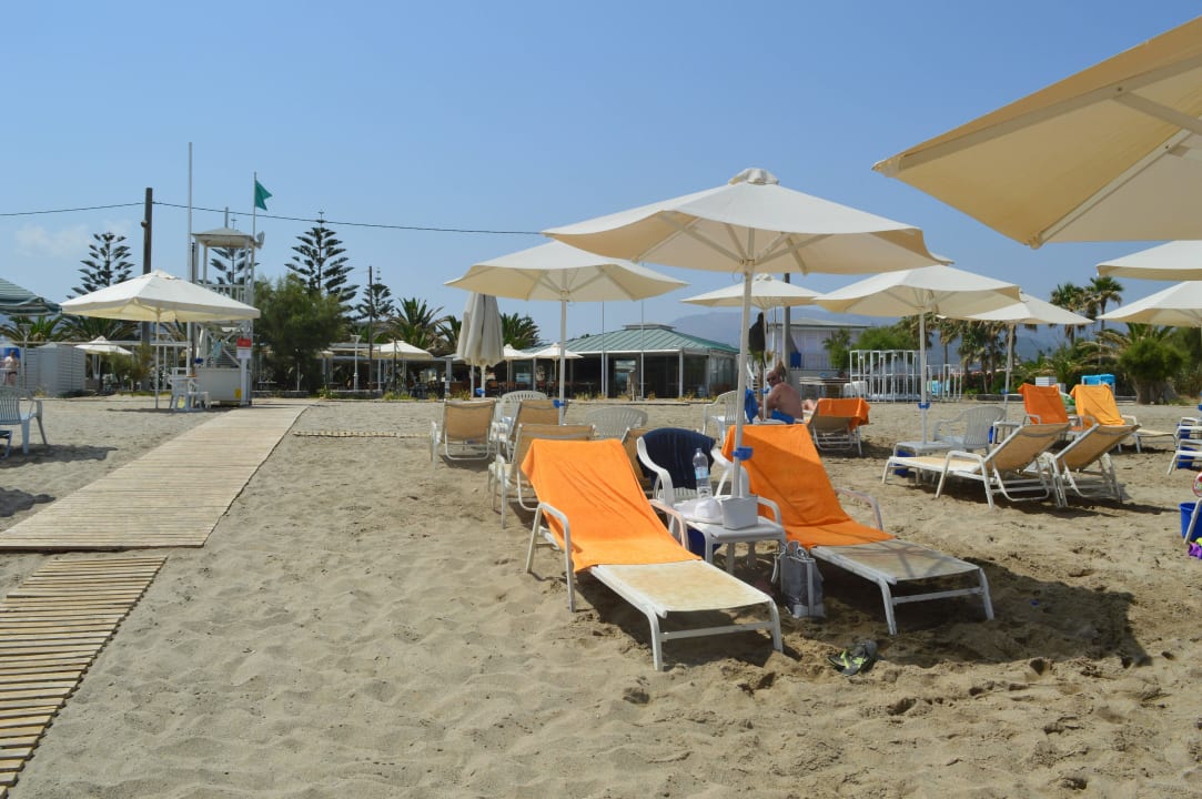 Plaża hotelowa  Minos Mare Royal