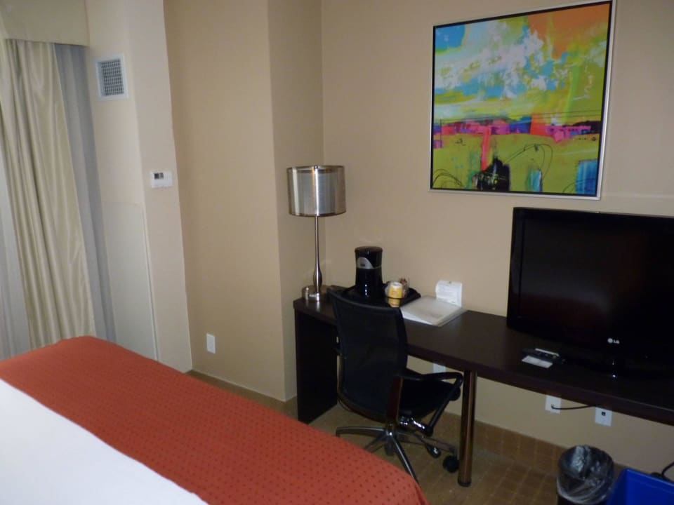 Restliches Zimmer Holiday Inn Toronto Downtown Centre