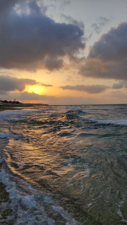 Strand Bella Beach Hotel