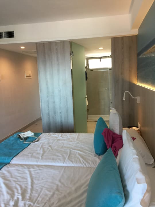 Zimmer mit Blick Richtung Bad  LABRANDA Marieta - Adults only