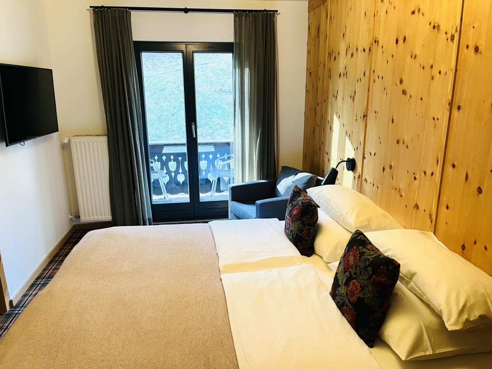Zimmer Hotel Bussi Baby