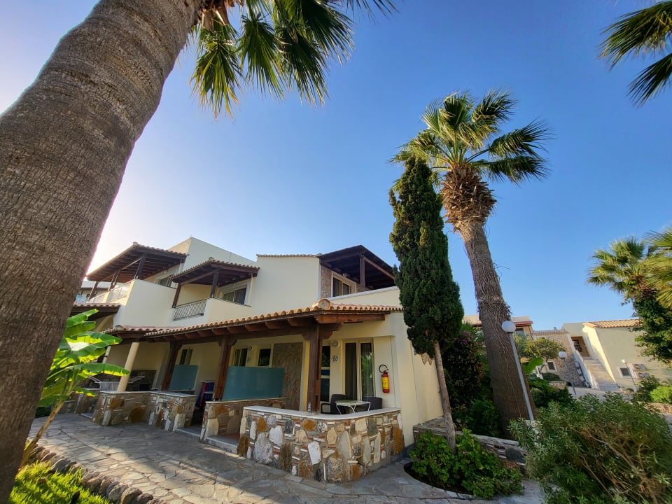 Außenansicht Hotel Kouros Palace