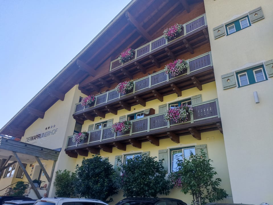 Außenansicht Hotel Kaprunerhof