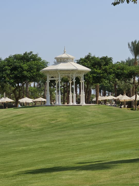 Gartenanlage Steigenberger Aqua Magic