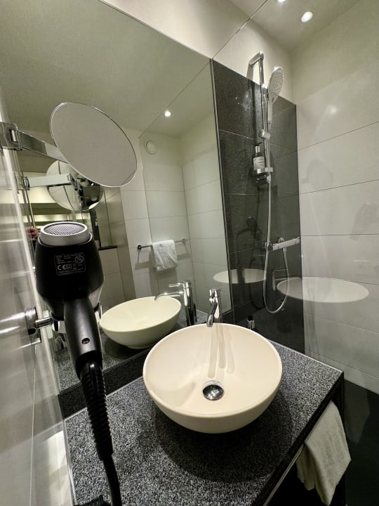 Zimmer Motel One Köln Waidmarkt