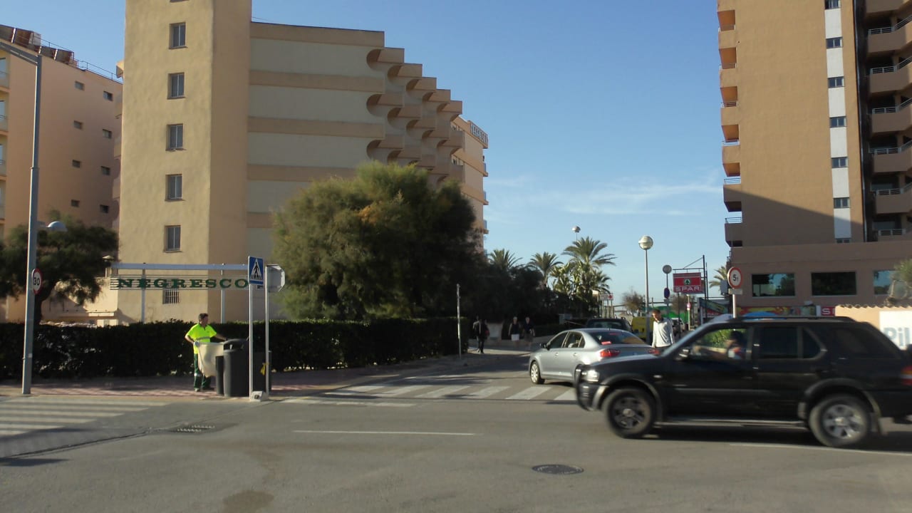 Der Weg vom Hotel zum Strand BG Hotel Caballero